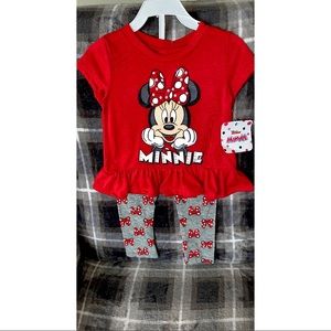 Cute Minnie Mouse outfit!